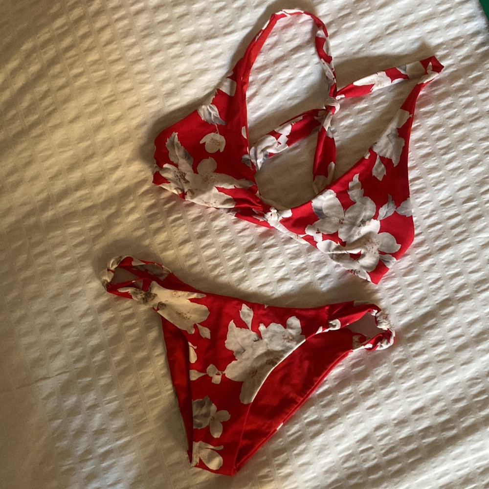 Frankie’s Bikinis | Red Floral Azalea